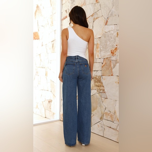 Soraia Top - BILLY J BOUTIQUE - Picture 3 of 4